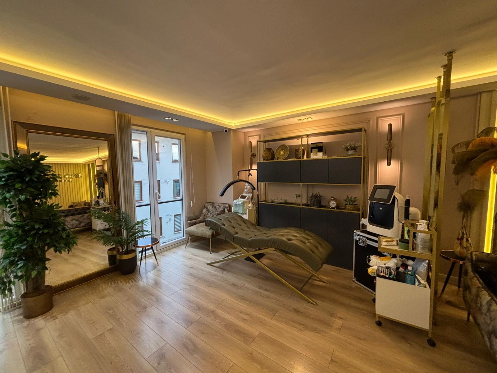 ŞARKİYE SATILIK İŞYERİ 1+0